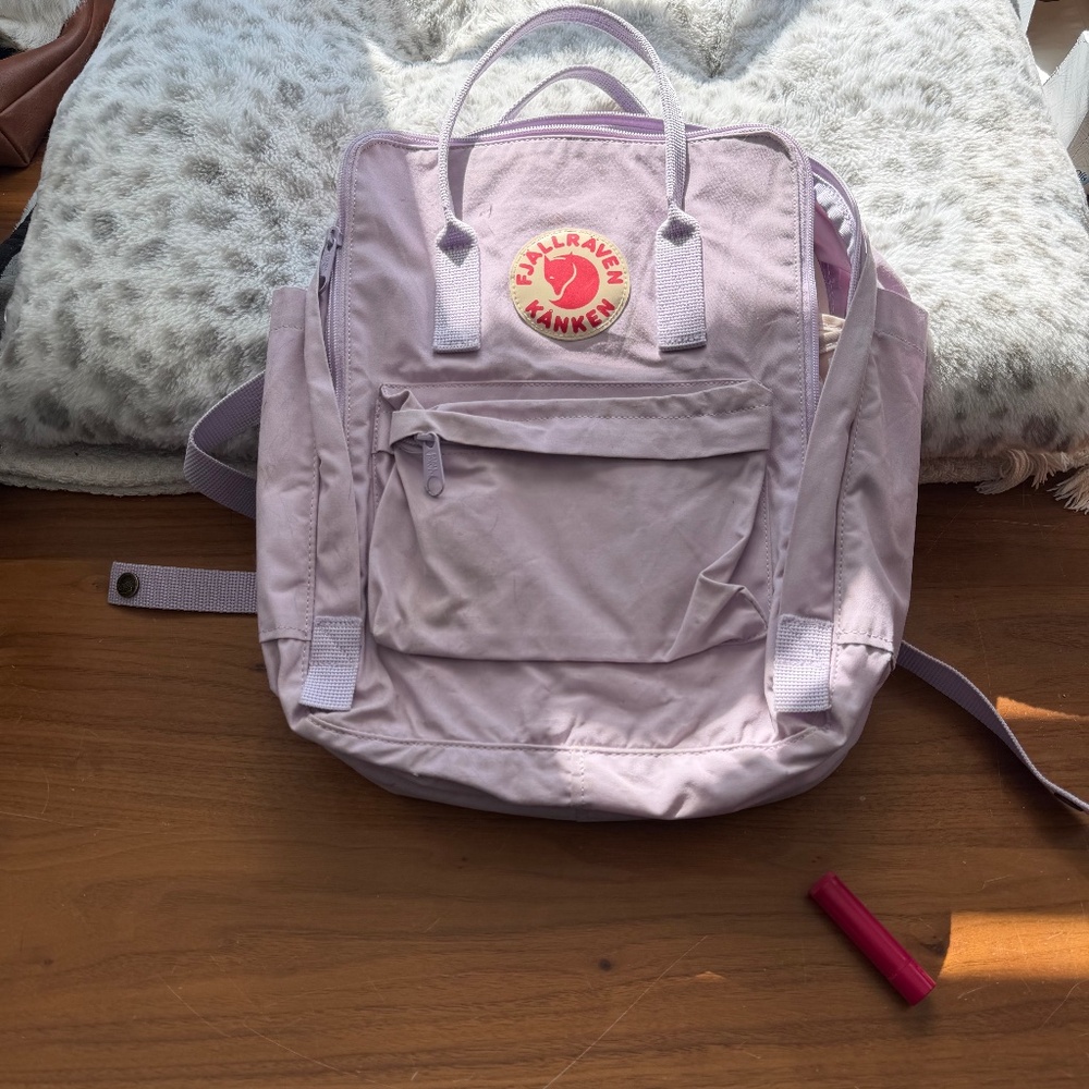 Fjallraven Kanken- Pastel Lavendar PLUS removable insert